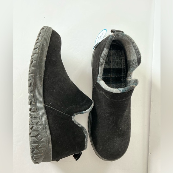 Minnetonka Northmost Women’s Black Suede Ankle Boots 9 - Picture 10 of 15